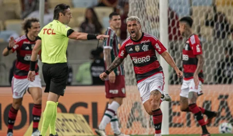 Flamengo faz 2 a 0, elimina o Fluminense e avança às quartas da Copa do Brasil