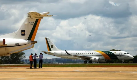 Ministros usam avião da FAB para passar final de semana em casa