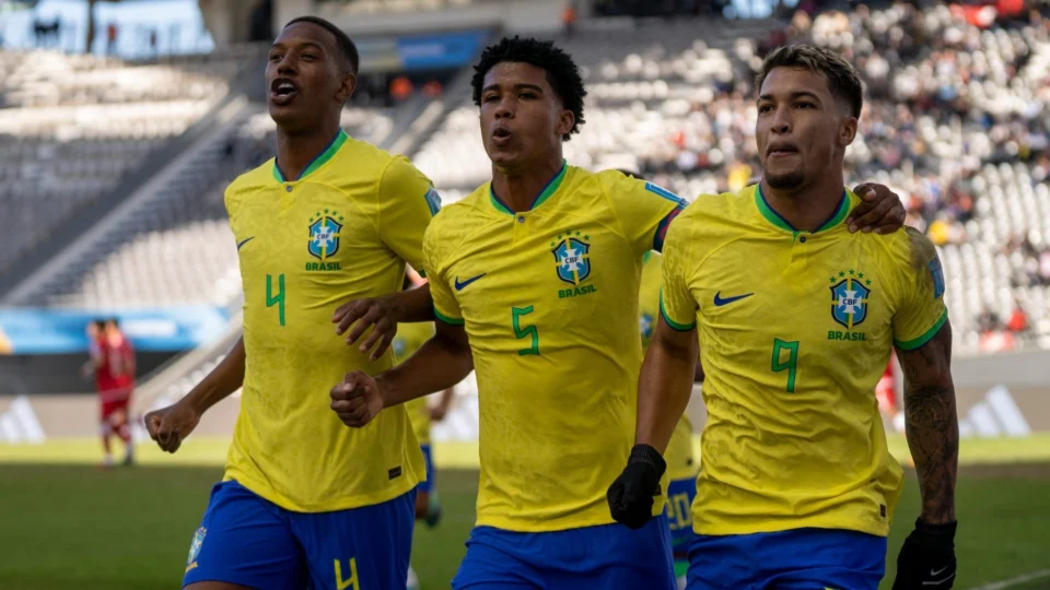 Brasil entra em campo por competições oficiais em 2023; confira