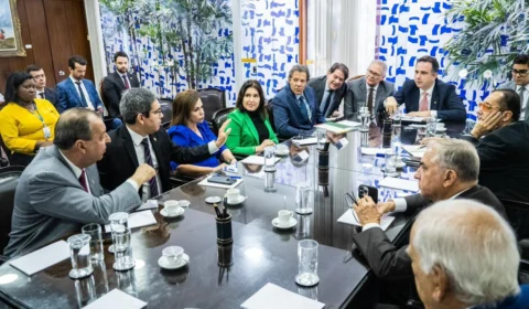 Arcabouço fiscal: relator apresenta documento final para CAE, no Senado