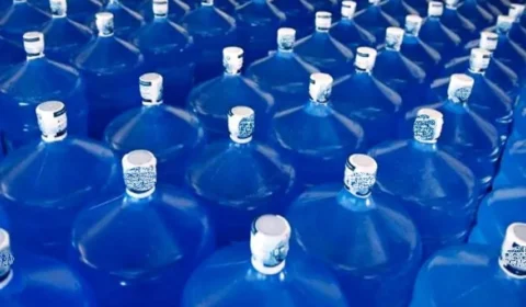 Câmara Municipal de Manaus prevê compra de 20 mil garrafões de água por R$ 322 mil e triplo do valor de mercado