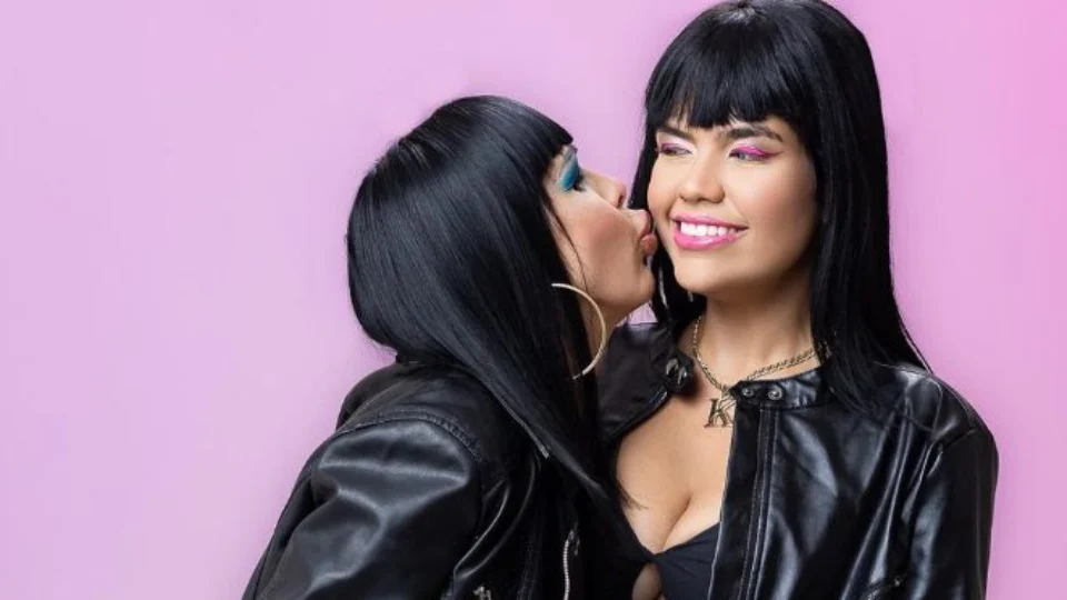 Justiça determina bloqueio de redes sociais de duas influenciadoras do Rio