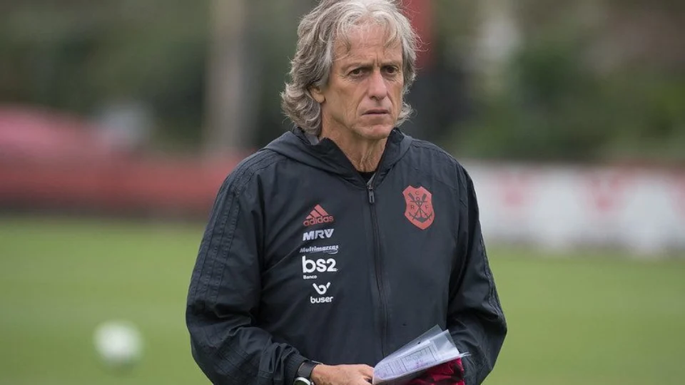 Jorge Jesus anuncia saída do Fenerbahçe após ganhar Copa da Turquia