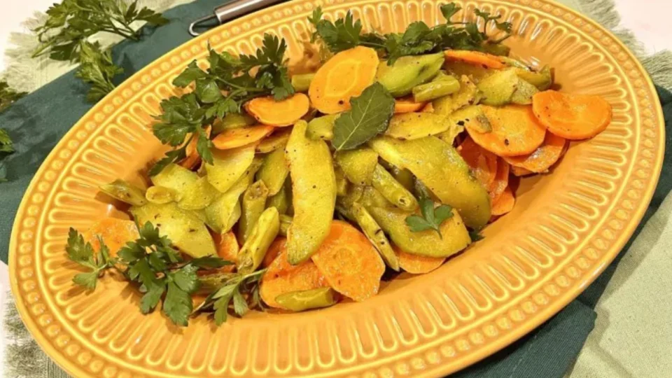 Receita Fácil – Legumes salteados: opção prática pronta em 20 min