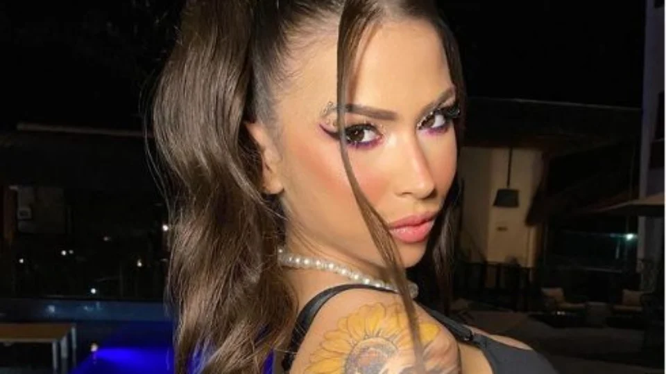 Polêmica no funk: MC Pipokinha tem show cancelado no Rio de Janeiro