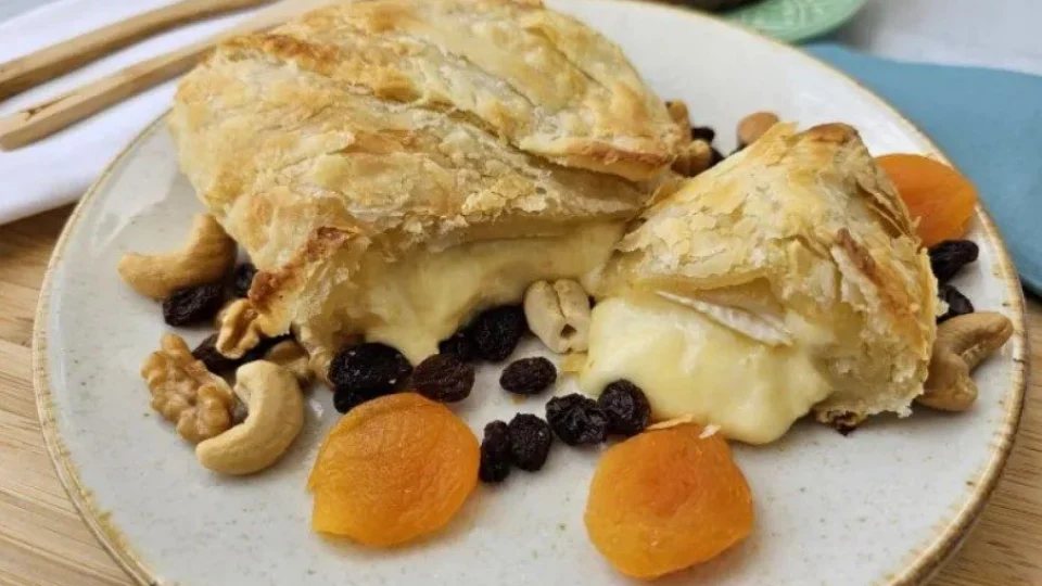 Receita Fácil – Queijo brie folhado: opção prática pronta em 30 minutos