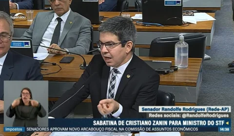 Randolfe diz que Zanin pode receber 60 votos no Senado para se tornar ministro