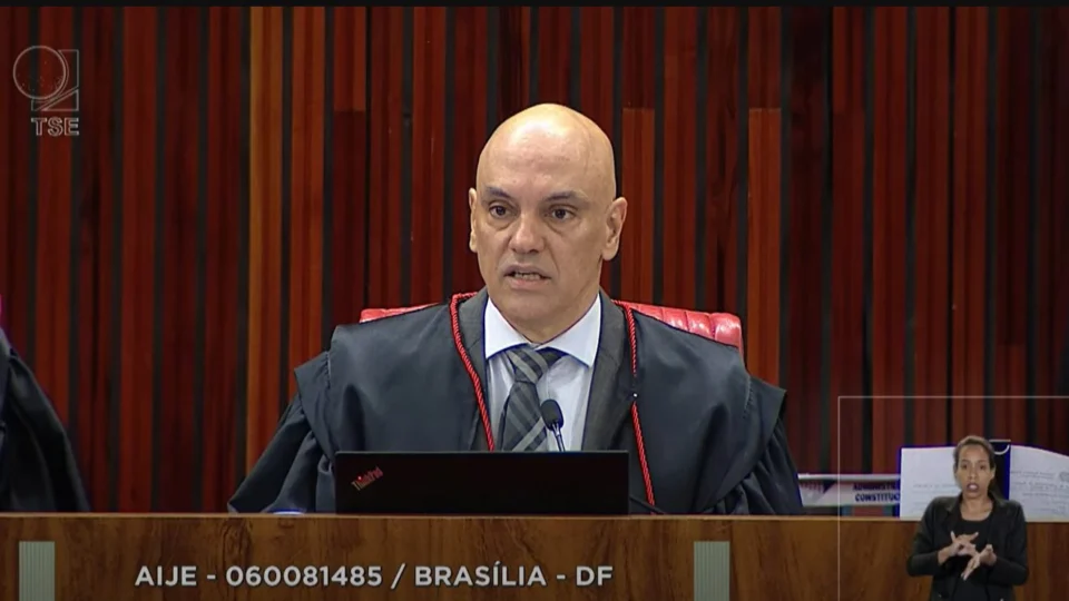 Vídeo: veja julgamento de Jair Bolsonaro no TSE