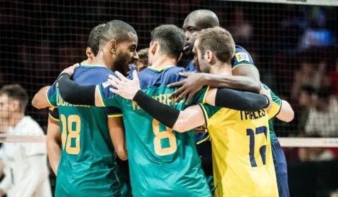 Liga das nações: seleção brasileira de vôlei reage após derrota e derruba líder