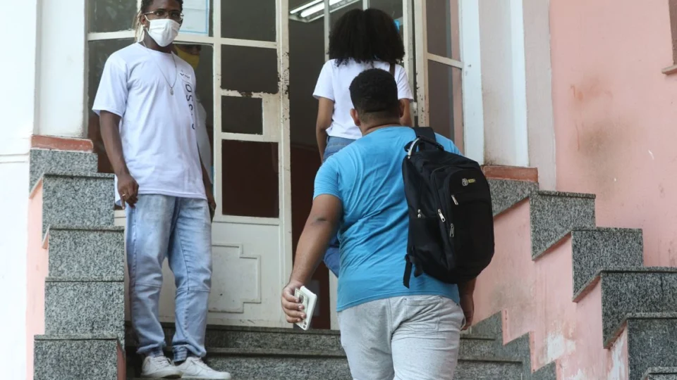 Confira os concursos em órgãos federais que reúnem mais de 16 mil vagas