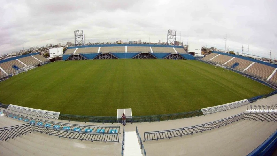 Aleam aprova Projeto de Lei que pune racismo e homofobia em estádios