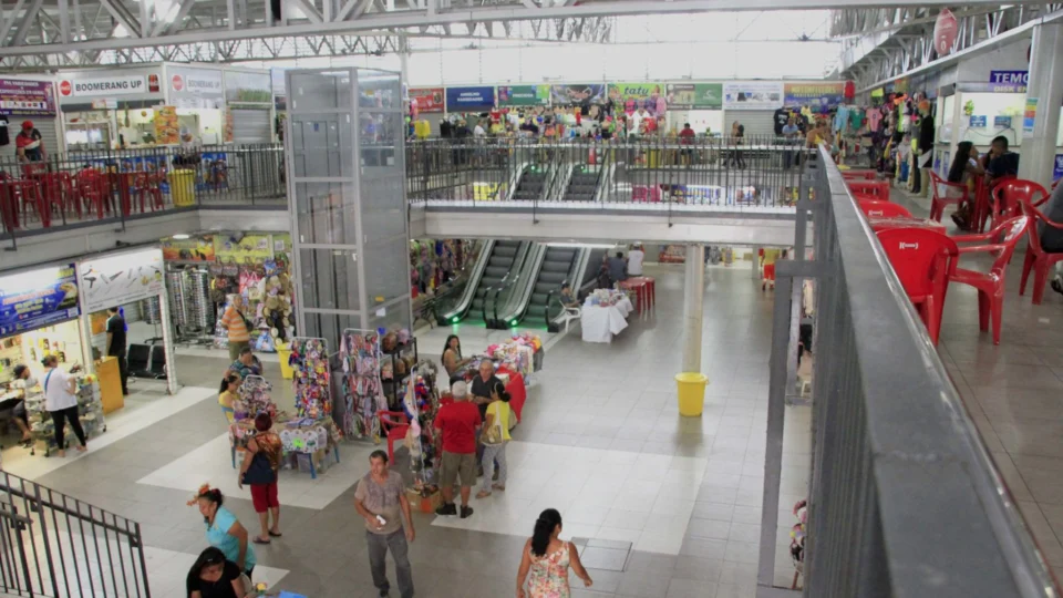 Reforma tributária impacta empresas de porte médio, avaliam especialistas