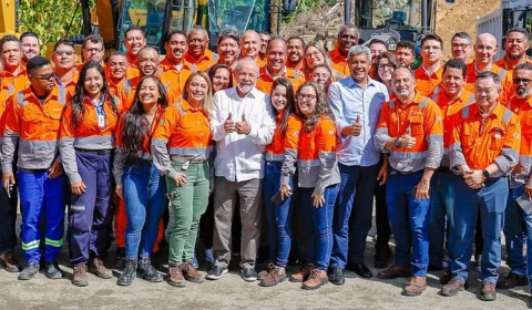 Lula pressiona empresários sobre entrega de obras de ferrovia no Nordeste