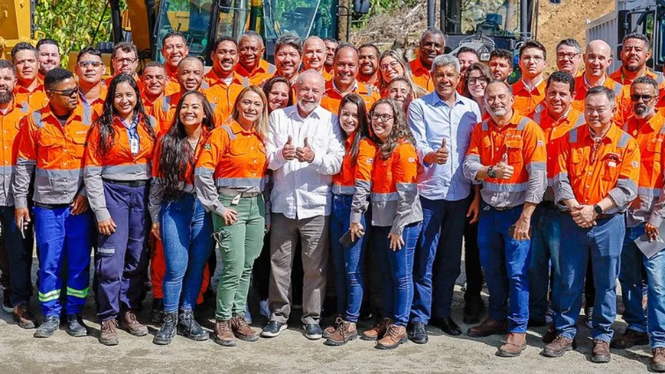 Lula pressiona empresários sobre entrega de obras de ferrovia no Nordeste