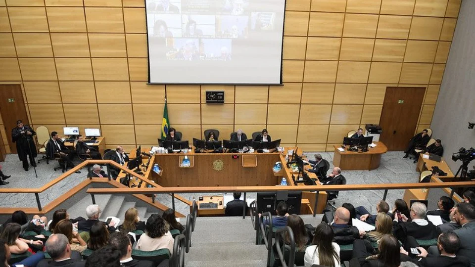 STJ volta aos trabalhos analisando casos Robinho e Boate Kiss; veja destaques