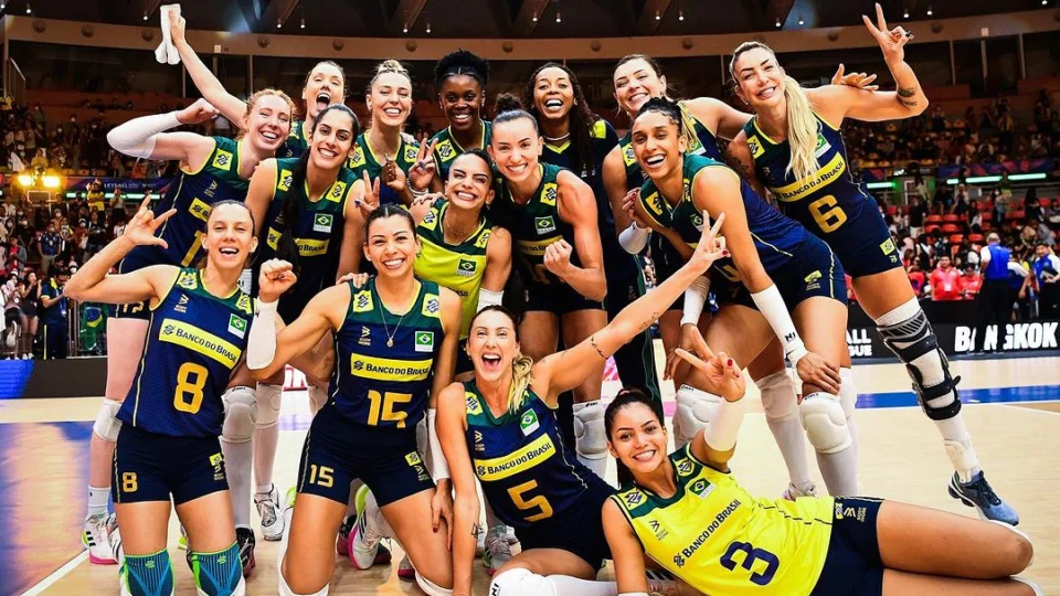Vôlei feminino: Brasil vence Tailândia e quartas de final são definidas