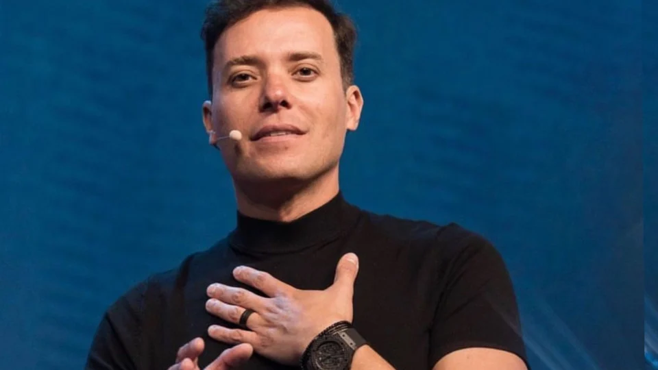 LGBTfobia: pastor André Valadão é alvo do Ministério Público Federal após incitar crime