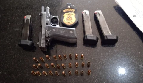 Suspeito de violência doméstica é preso com arma de fogo em Araguaína-TO