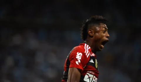 Titular contra o Grêmio, Bruno Henrique chega a 200 jogos pelo Flamengo