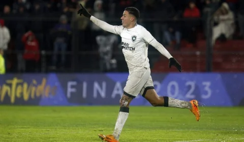 Na ‘repescagem’ da Sul-Americana, Botafogo supera o Patronato por 2 a 0, com time misto