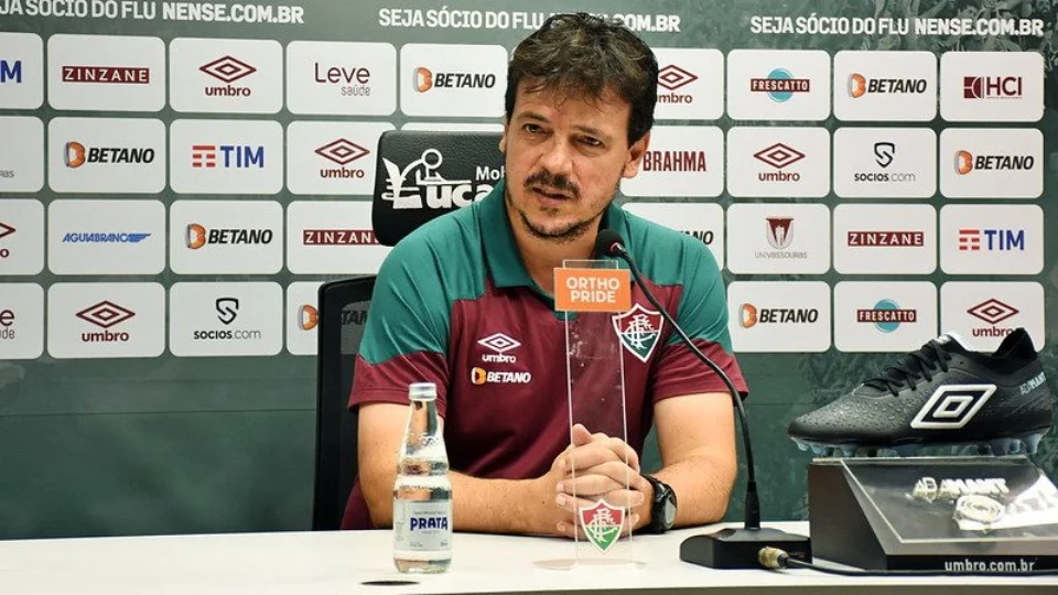 Diniz na Seleção: ‘Hoje não vejo um cara no Brasil acima dele’, afirma André, do Fluminense