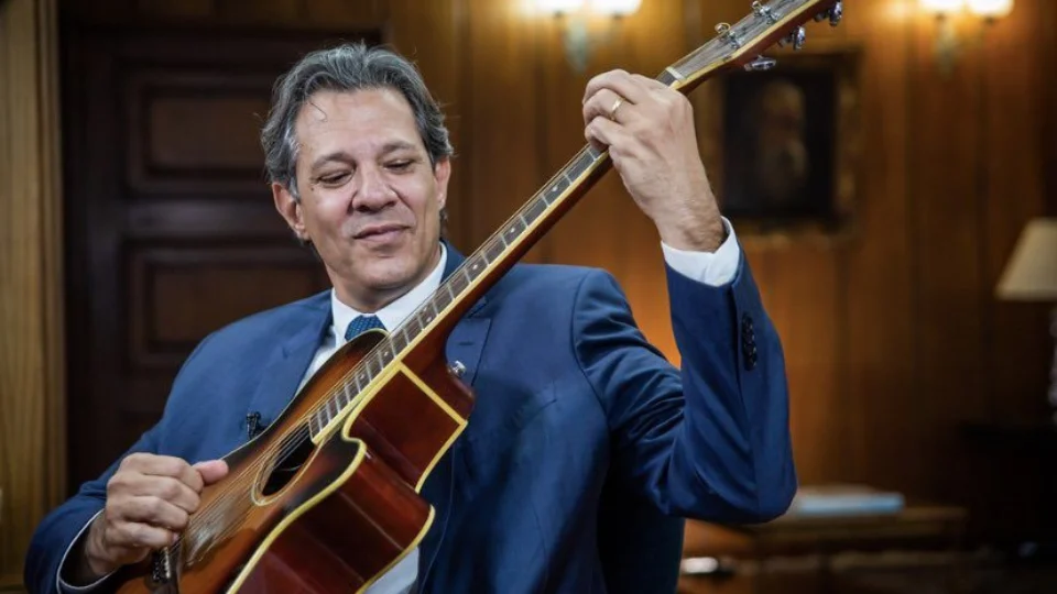 Deflação é celebrada pelo ministro Haddad: ‘Ciclo novo de desenvolvimento’