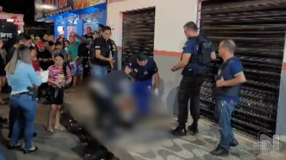 VÍDEO: homem é assassinado com facadas após discussão na Zona Leste de Manaus