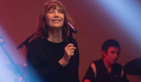 Morre Jane Birkin, cantora da música ‘Je t’aime’, aos 76 anos em Paris