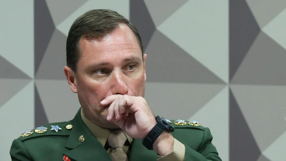 Advogado de Cid diz que declaração não teria ‘nada a ver com as joias’