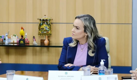 Governo Lula quer colocar Daniela Carneiro como vice-líder na câmara