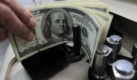 Dólar aproxima-se de R$ 5,19, maior nível em um ano; saiba o porquê