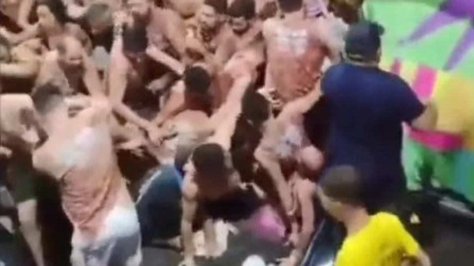 Pesadelo: foliões são pisoteados em bloco de Ivete e Bell Marques no CE