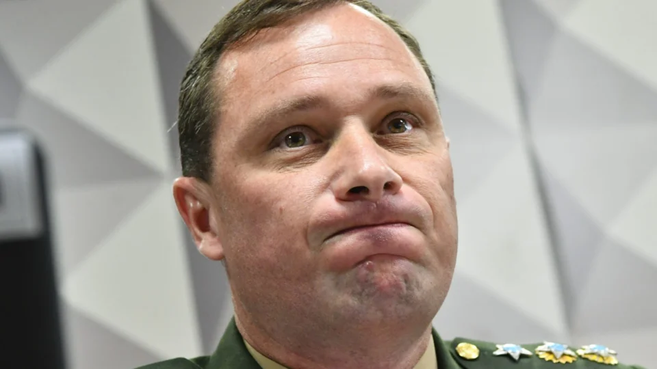 ‘Dona Michelle era muito difícil e não gostava de mim’, diz Mauro Cid