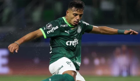 Brasileirão: Palmeiras enfrenta Cruzeiro e busca subir para o G4