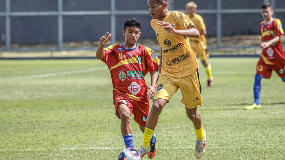 Barezinho sub-16: Amazonas FC goleia o Real Manaus na estreia