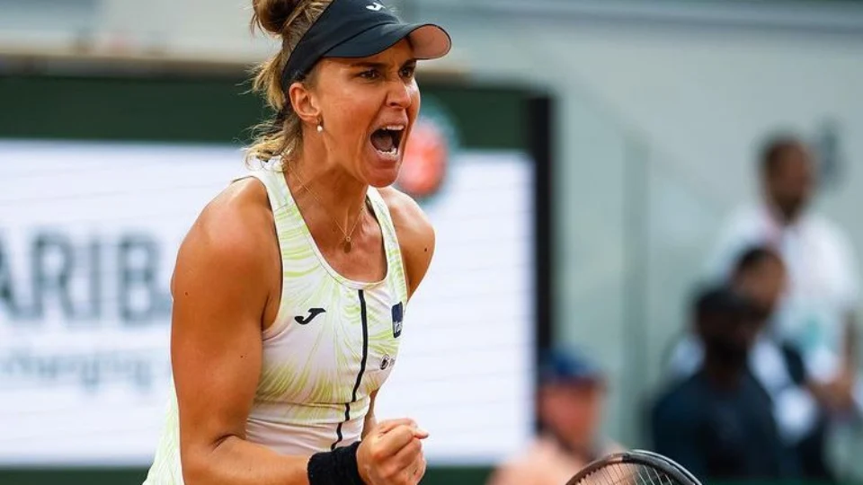 Beatriz Haddad voltas as quadras e vence estreia no WTA 1000 de Montreal