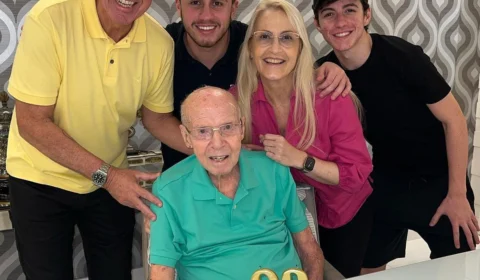 CBF presta homenagem a Zagallo em aniversário: ‘Temos sempre de reverenciá-lo’