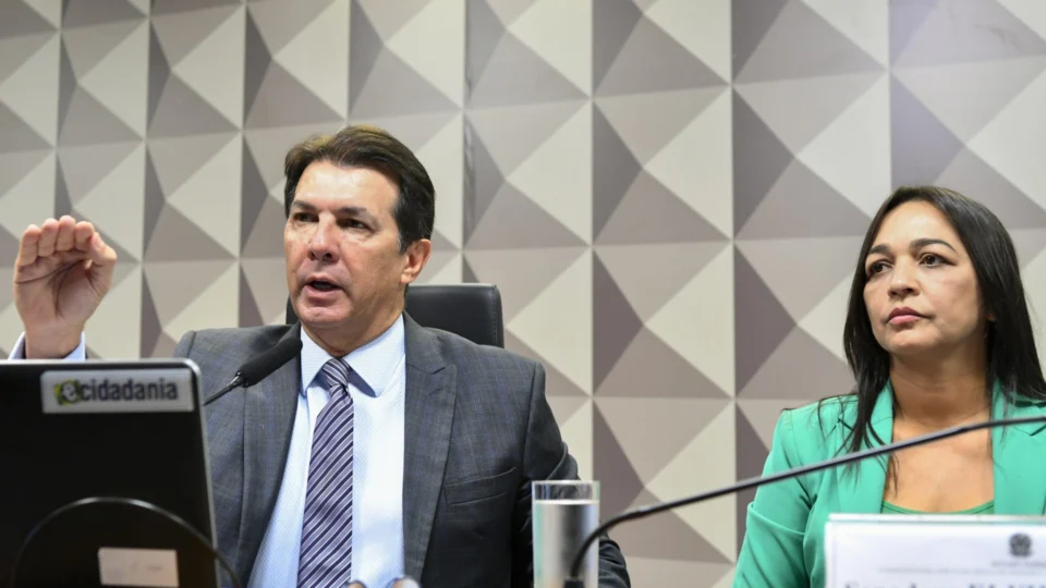 CPMI 8/1: em reta final, lista de convocados tem 30 nomes e apenas 9 sessões