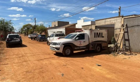 Mulher é encontrada morta com várias perfurações de faca em Palmas