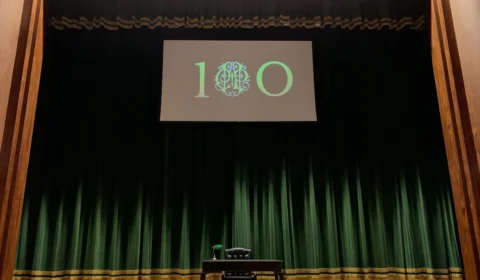 História do Copacabana Palace vira musical e atrai espectadores ao teatro