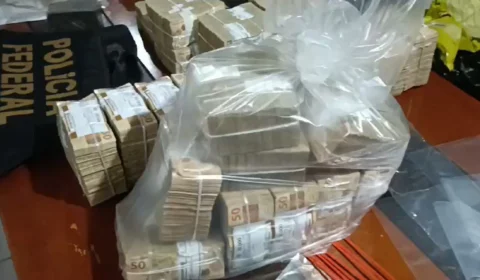 PF apreende R$ 3,2 milhões que seriam usados por empresa para pagar propina à Uerr