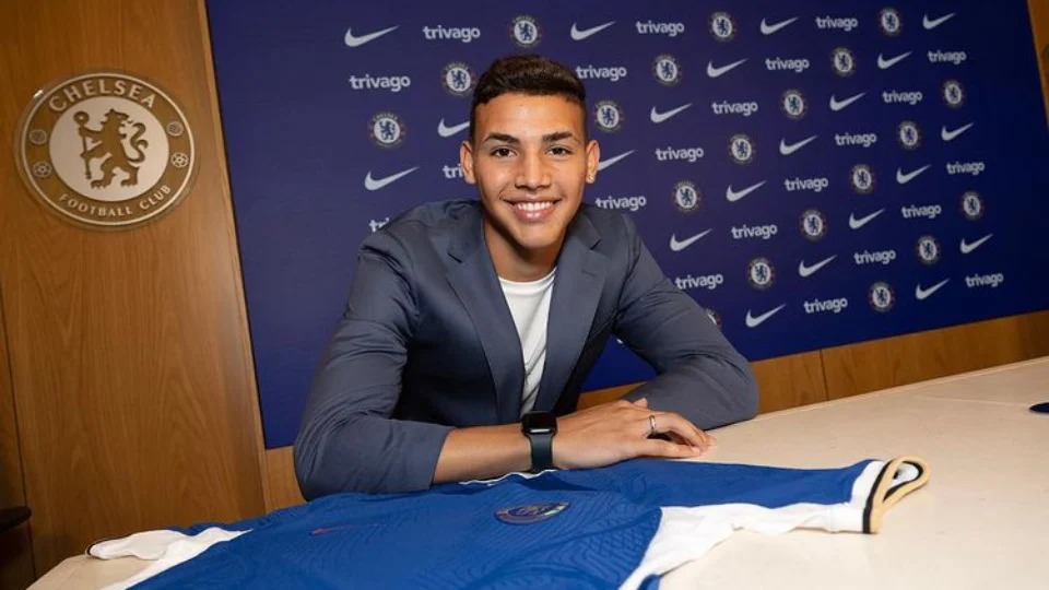 Santos FC conclui transferência de Deivid Washington para o Chelsea