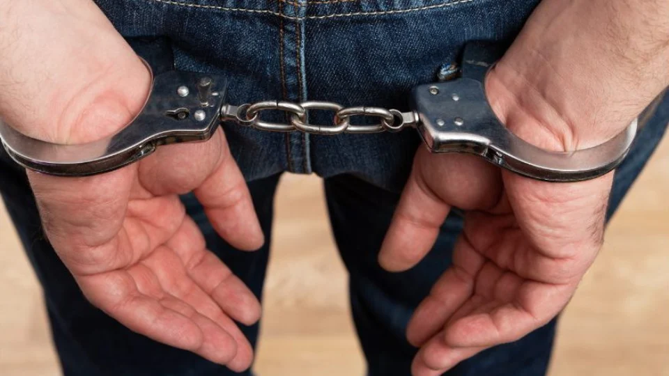 Jovem com mandado de prisão em aberto é preso em Tocantinópolis-TO