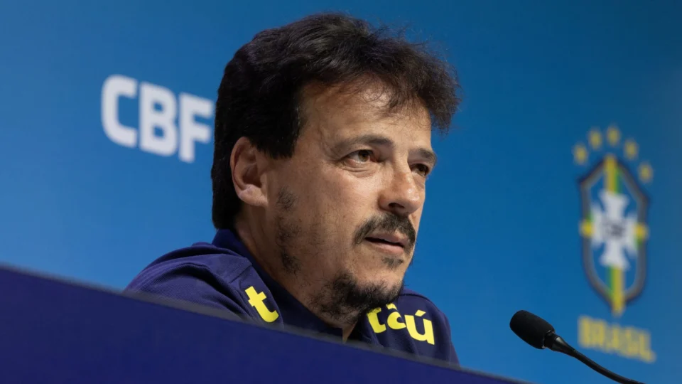Seleção Brasileira: veja os convocados de Fernando Diniz para estreia nas eliminatórias