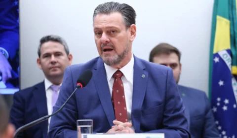 MAPA dá verba para estradas que passam por fazendas de apoiador de Lula