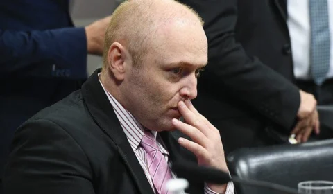 Polícia Federal vê contradição e convoca Delgatti para depor novamente