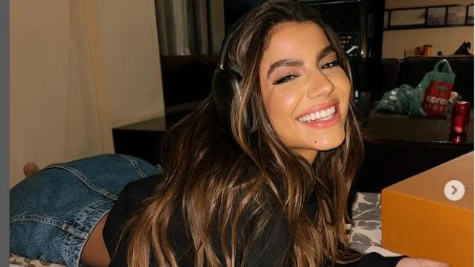 Ex-bbb, Hariany Almeida, é apontada como affair de filho de Leonardo