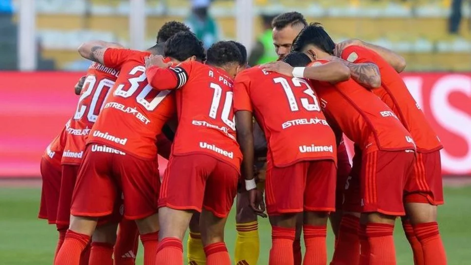 Libertadores: Internacional vence Bolívar e se aproxima da vaga para semifinal
