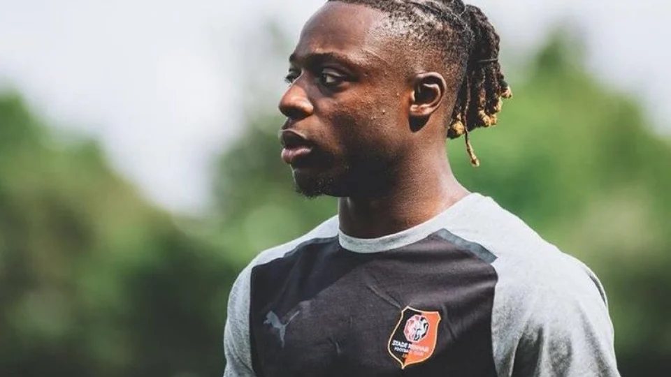 Manchester City acerta contratação do jogador francês Jeremy Doku