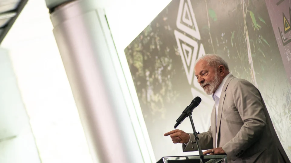 Lula cobra de países desenvolvidos apoio financeiro para ações climáticas